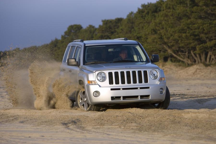  Jeep Patriot 2007 года  (фото 9 из 134)